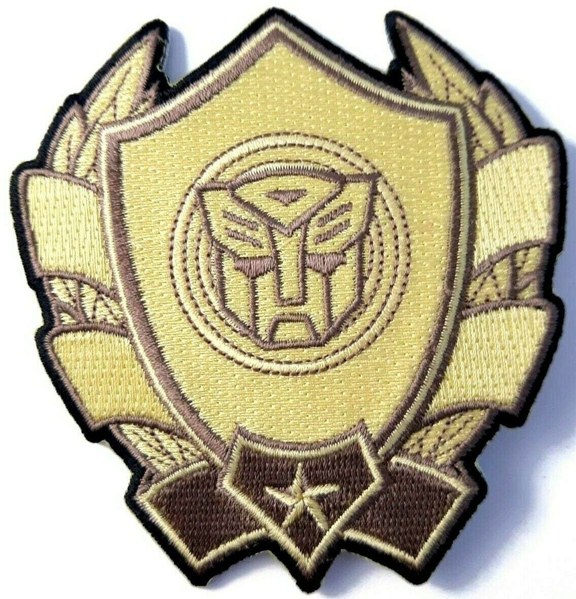 3 3/4 inches long, Transformers Autobots Logo Crest / Shield embroidered patch. Sew or iron on. New.
Please note we will always combine shipping on like items. Any additional patch or pin will ship for 50 cent per item. Any additional payment will be reimbursed to your Paypal account. Thank You.
