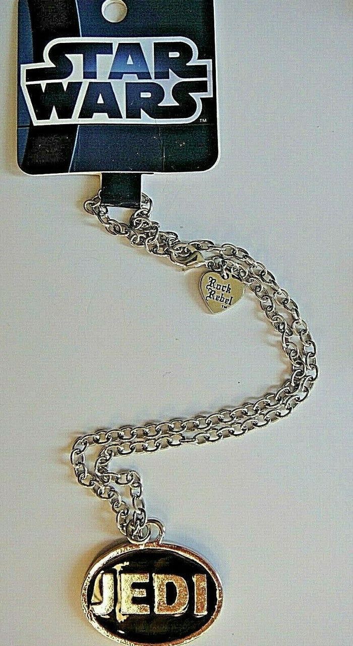 A new Metal Star Wars "JEDI" Enamel Pendant with chrome metal chain. The necklace includes the JEDI pendant that is 1.75 inches wide and a 19 inch chain.
Please note we will always combine shipping on like items. Any additional patch or pin will ship for 50 cent per item. Any additional payment will be reimbursed to your Paypal account. Thank You.