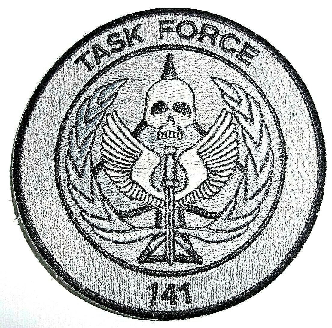 3.5 inches in diameter, a new Call of Duty "Task Force 141" Chrome Colored Embroidered Patch. Sew on or iron.
Please note we will always combine shipping on like items. Any additional patch or pin will ship for 50 cent per item. Any additional payment will be reimbursed to your Paypal account. Thank You.