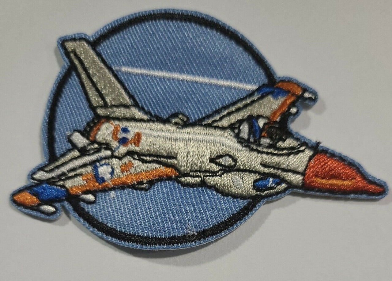 4 inches tall, a new Top GUn " Jet over the Horizon" embroidered patch. Sew on or iron on. New.
Please note we will always combine shipping on like items. Any additional patch or pin will ship for 50 cent per item. Any additional payment will be reimbursed to your Paypal account. Thank You.
