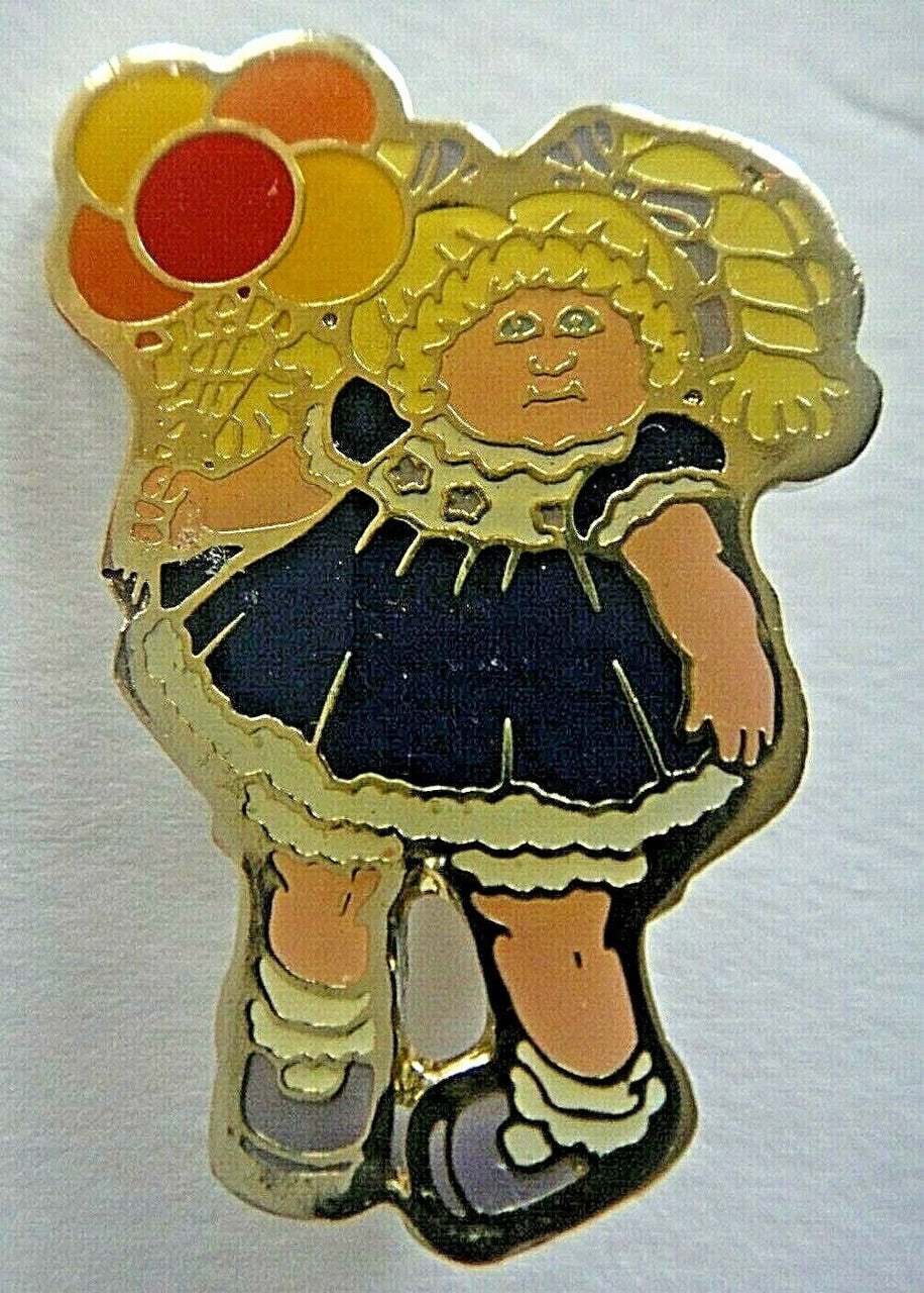 1 1/4 inches tall, Cabbage Patch Kids with Balloons Vintage 1983 Enamel Pin with stick pin and clasp. New.
Please note we will always combine shipping on like items. Any additional patch or pin will ship for 50 cent per item. Any additional payment will be reimbursed to your Paypal account. Thank You.
