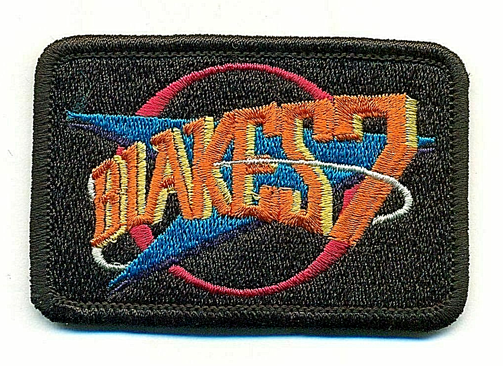 2 3/4" x 4", a new Blakes 7 "British TV Series" embroidered patch. Sew on or iron on. New.
Please note we will always combine shipping on like items. Any additional patch or pin will ship for 50 cent per item. Any additional payment will be reimbursed to your Paypal account. Thank You.