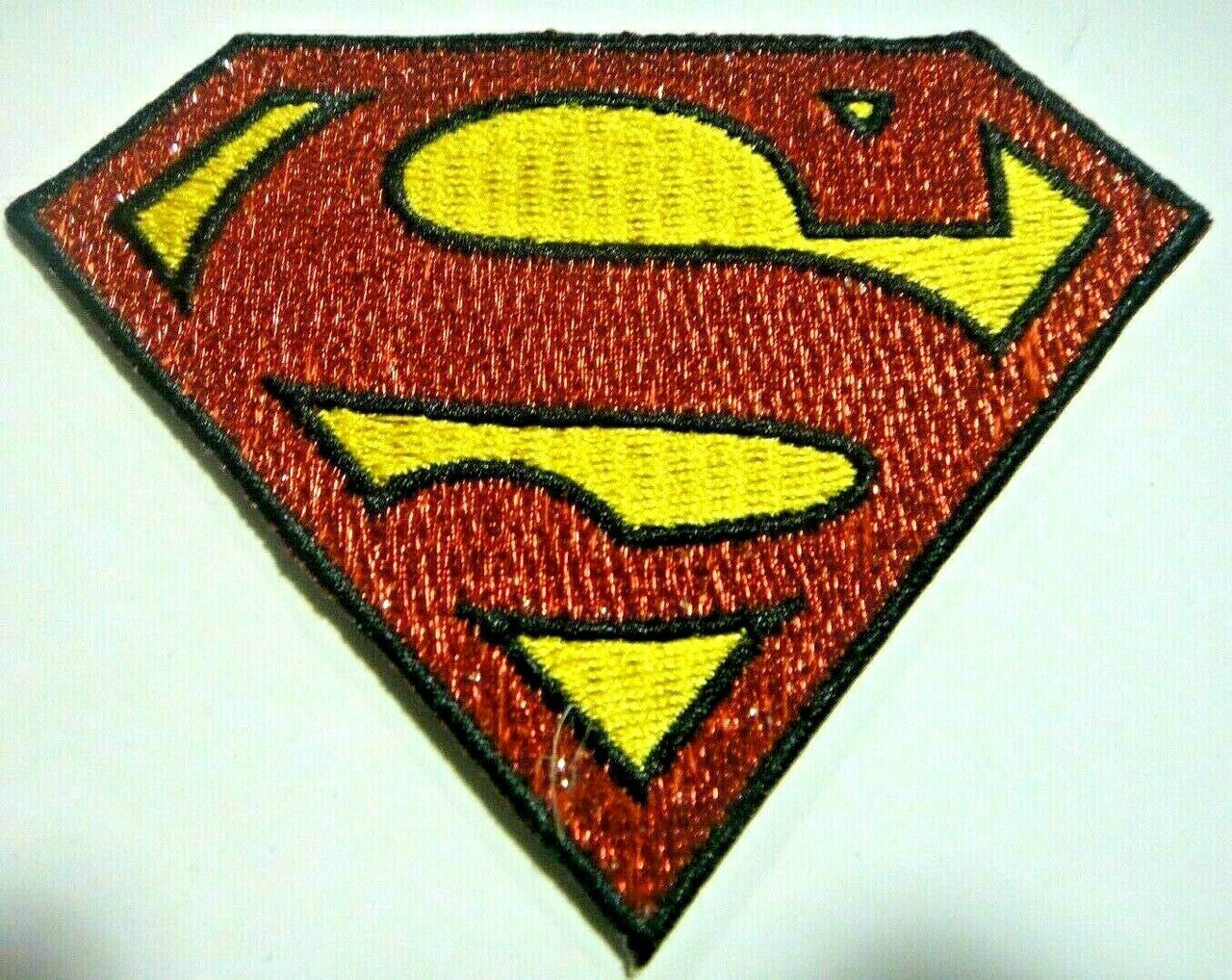 3.25 inches wide, a new Superman "S" Chest Logo (Shiny Thread) embroidered patch. Sew on or iron on. New.
Please note we will always combine shipping on like items. Any additional patch or pin will ship for 50 cent per item. Any additional payment will be reimbursed to your Paypal account. Thank You.