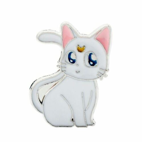 1.25 inch tall, a new Sailor Moon "Artemis" Enamel Metal Pin with clutch back.
Please note we will always combine shipping on like items. Any additional patch or pin will ship for 50 cent per item. Any additional payment will be reimbursed to your Paypal account. Thank You.