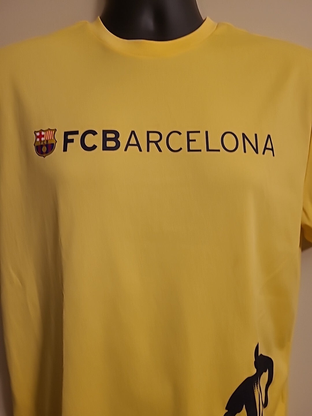 FC Barcelona Mens Medium Unisex T-shirt -New