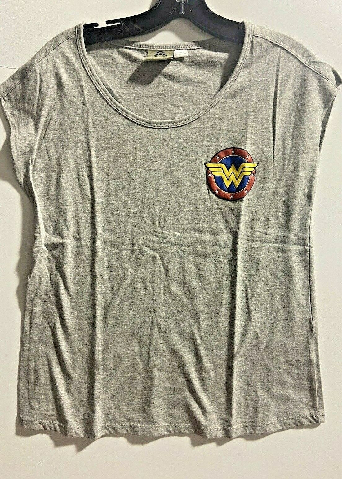 DC Wonder Woman Logo  Women's Juniors Cap Sleeve T-Shirt Available in S M  New