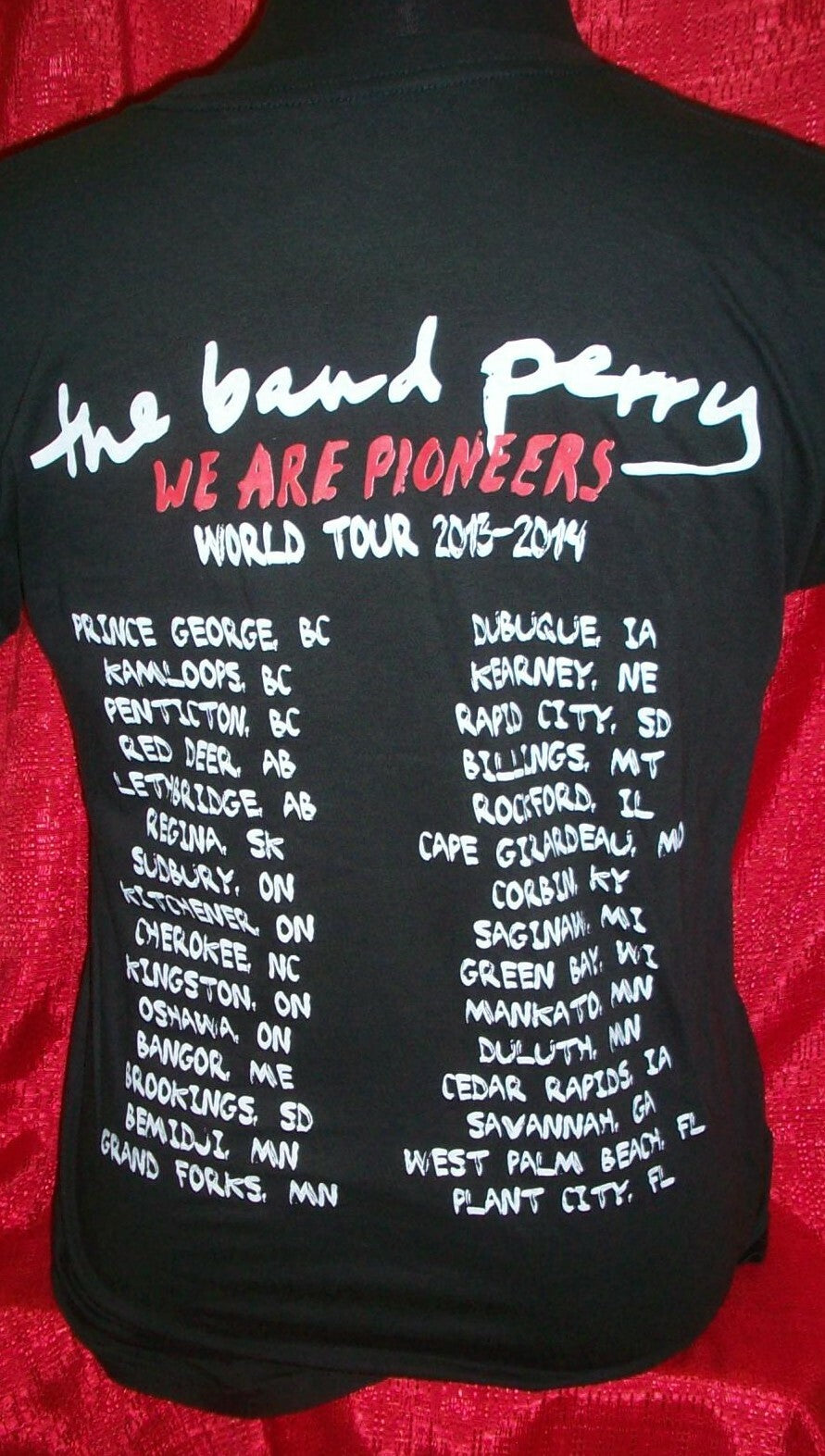 The Band Perry Mens Medium Unisex T-Shirt - 2013 - 2014 World Tour