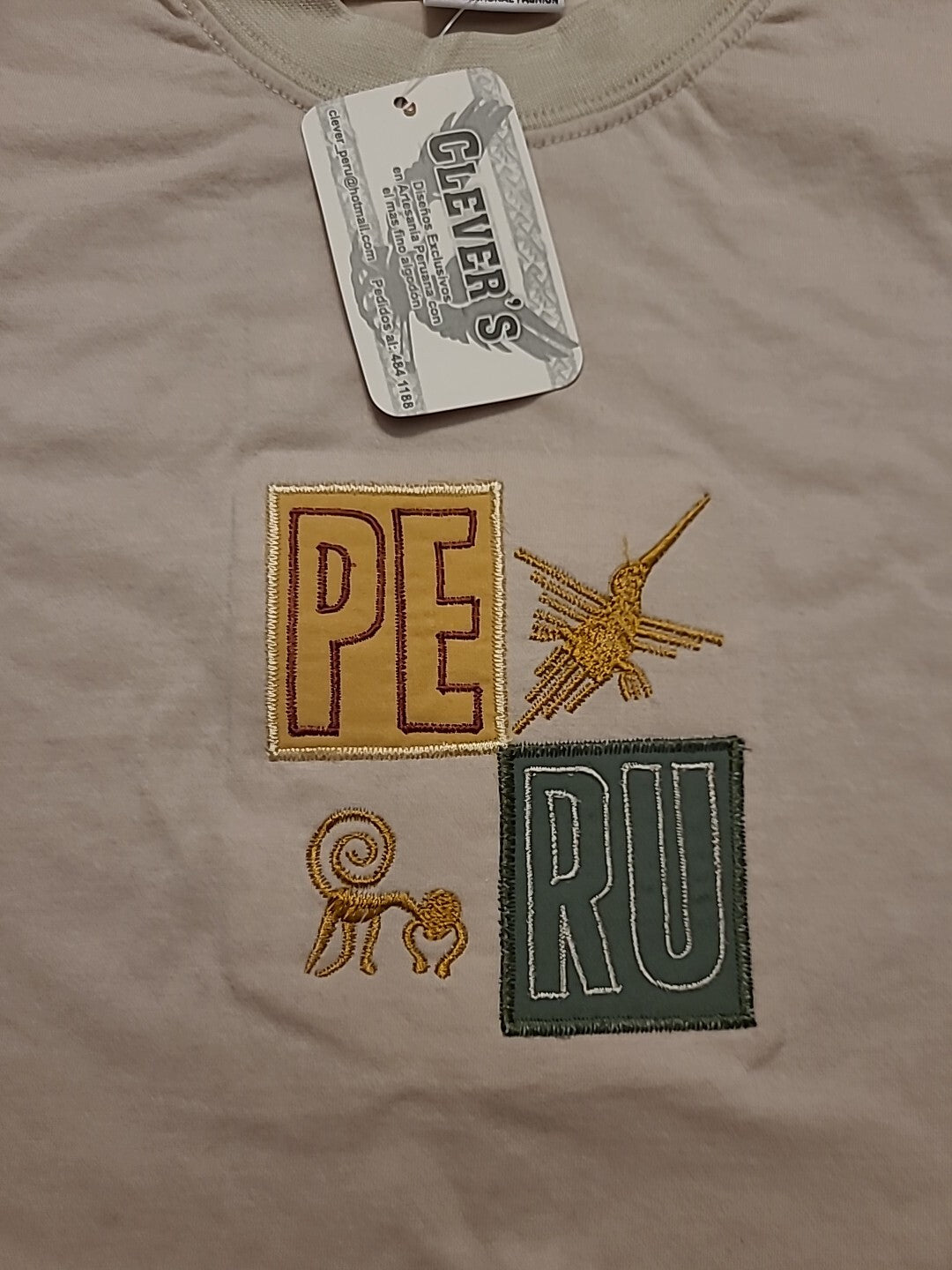 Peru Embroidered Logo Mens Large Unisex T-Shirt by Cleaver -new