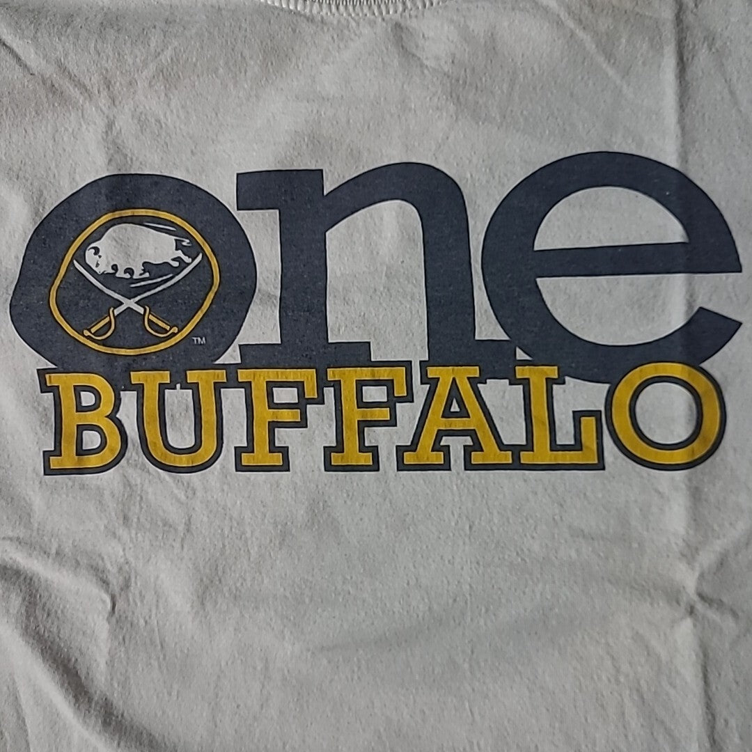 NHL Buffalo Sabres "One Buffalo" Men Large Unisex T-Shirt - With Tiny Hole