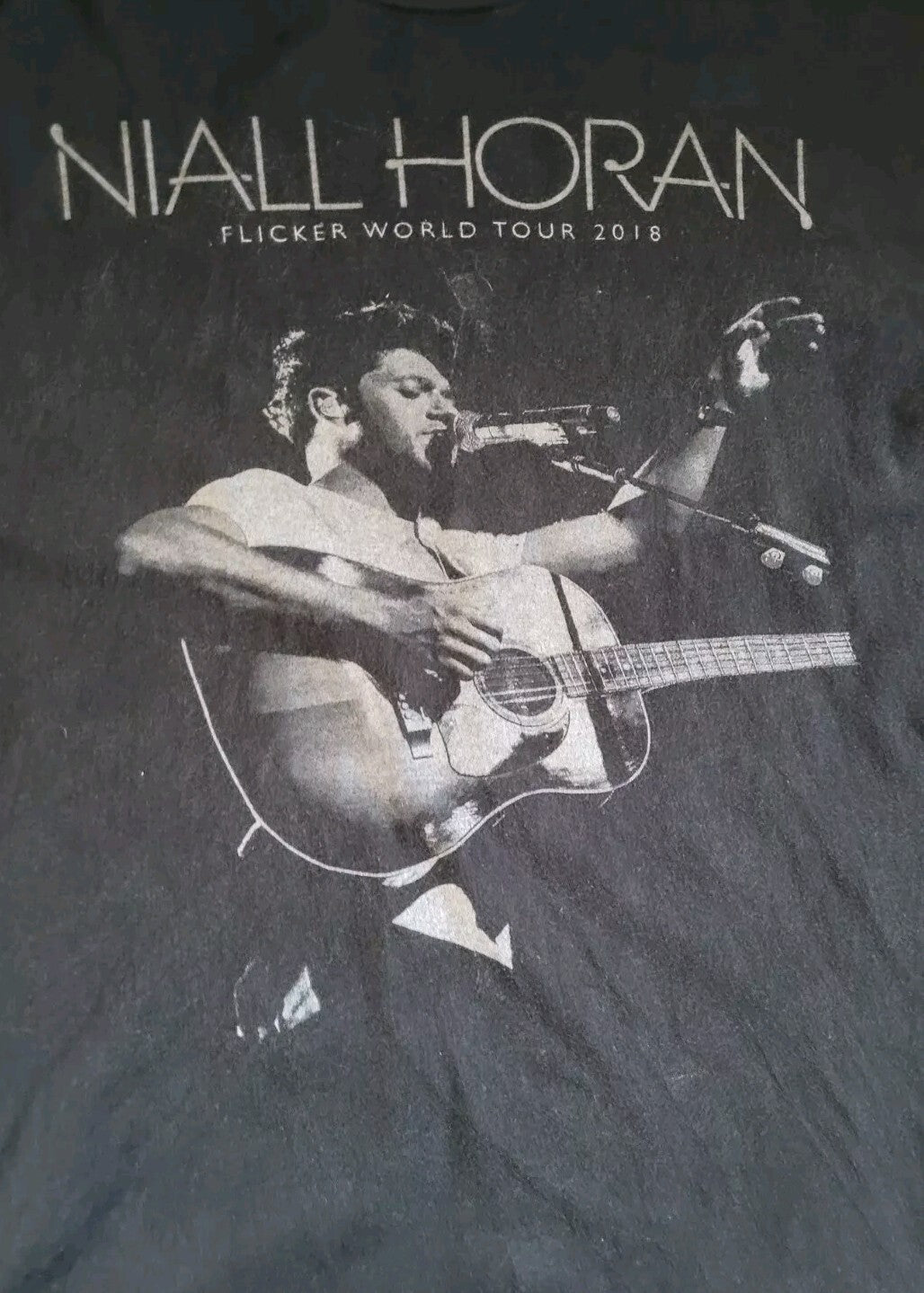 Niall Horan: Flicker World Tour 2018 Mens Large Unisex T-shirt