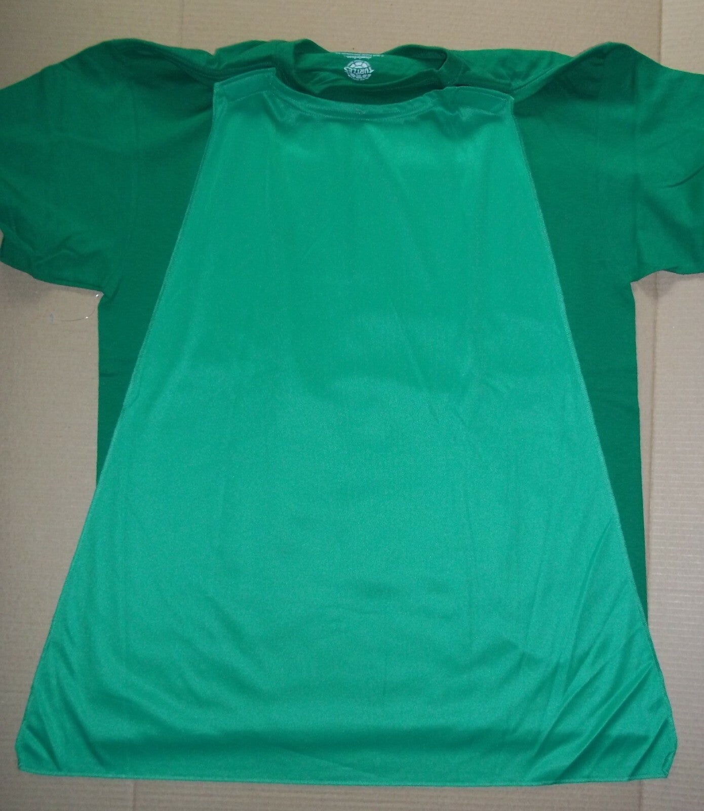Teenage Mutant Ninja Turtles Men's Unisex Costume Caped T-shirt - Size Large