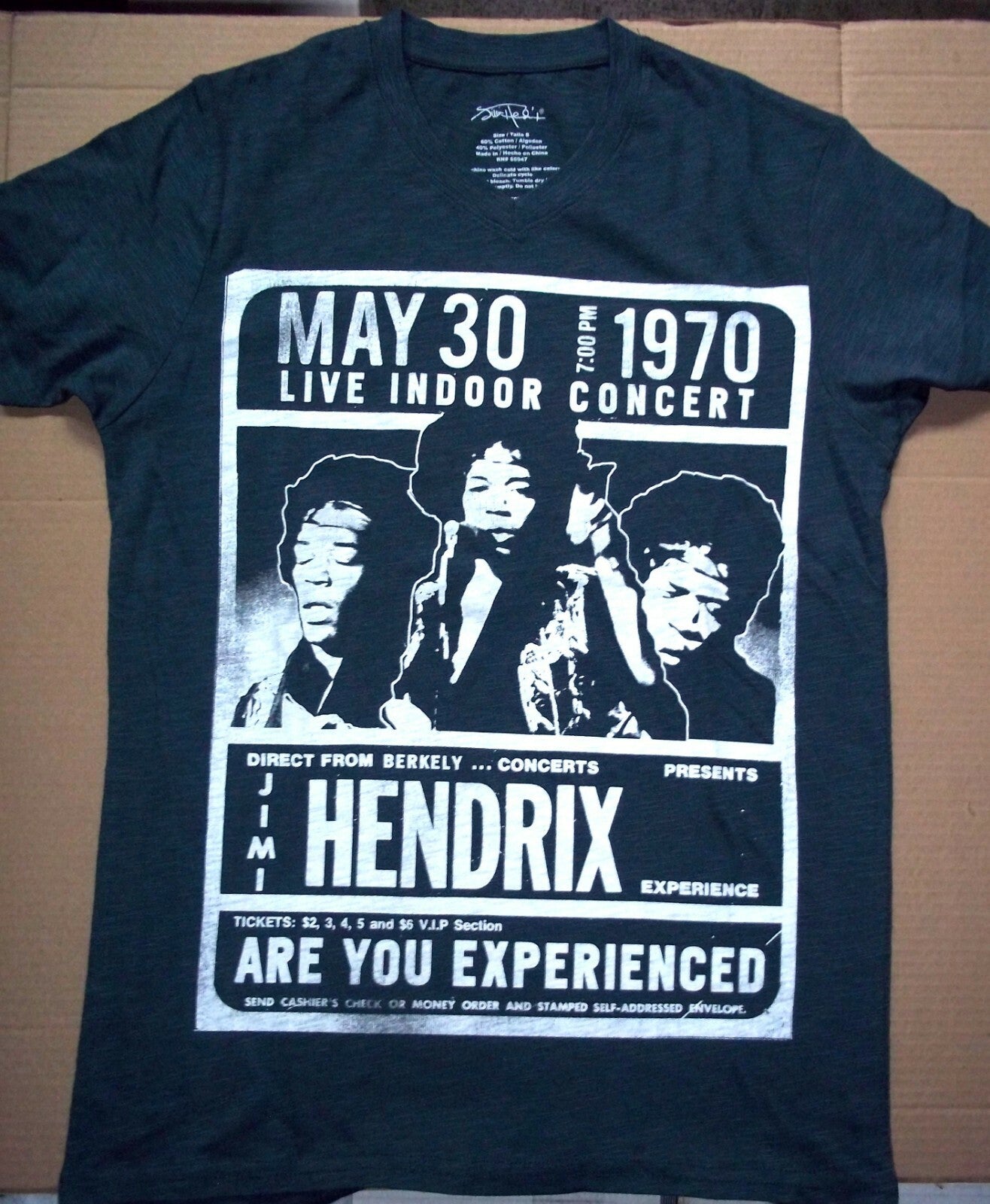 JIMI HENDRIX 1970 Concert Poster  Mens Unisex V-Neck T-Shirt - Available S & L