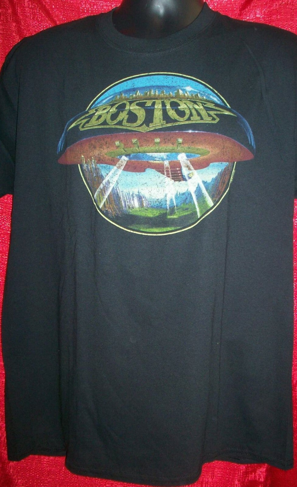 BOSTON  L Adult Unisex T-Shirt - New