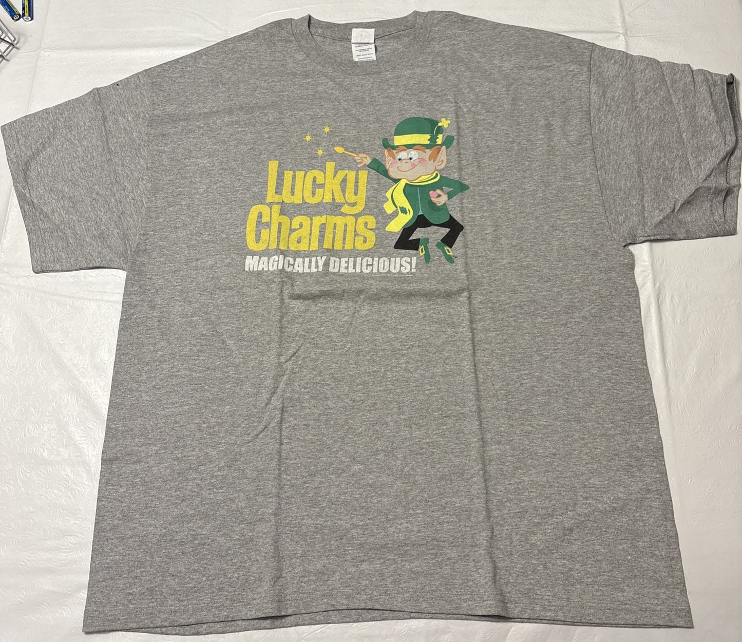 Lucky Charms "Magically Delicious" (General Mills) Mens 2x Unisex T-Shirt -NOS