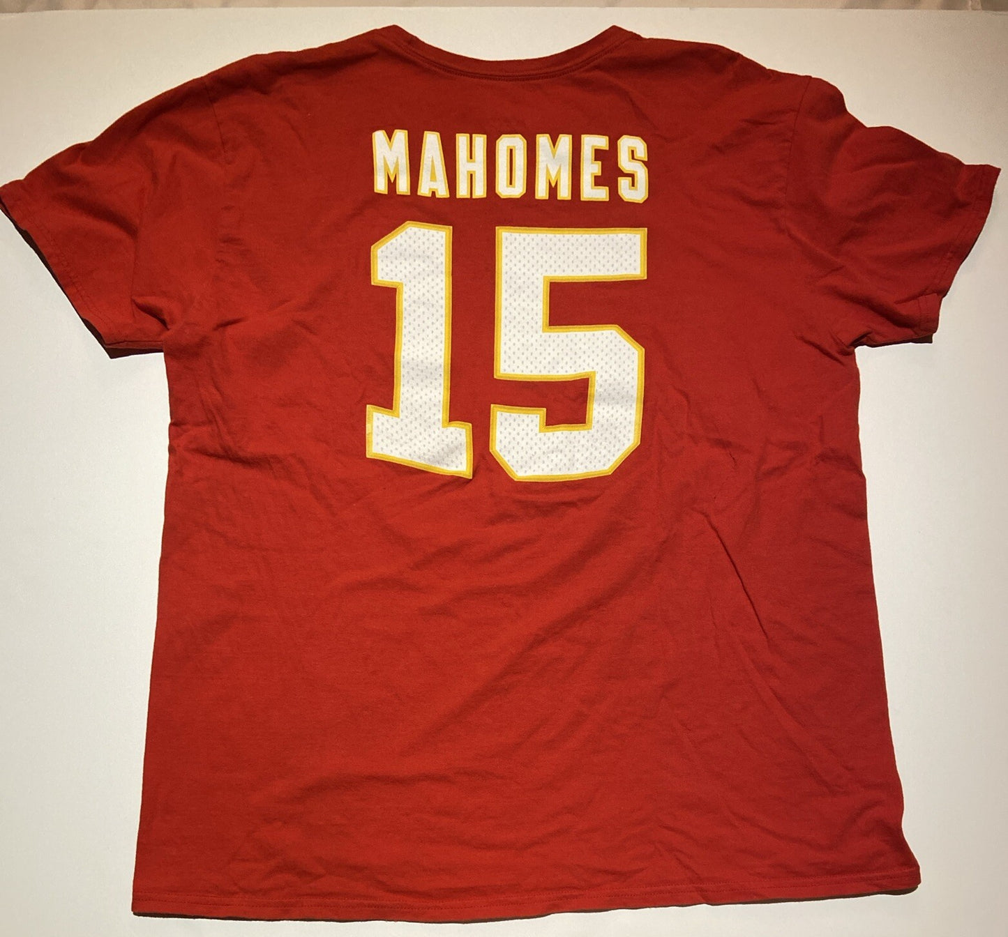 Kansas City Chiefs #12 Patrick Mahomes Mens Unisex x-Large T-shirt by Fanactic