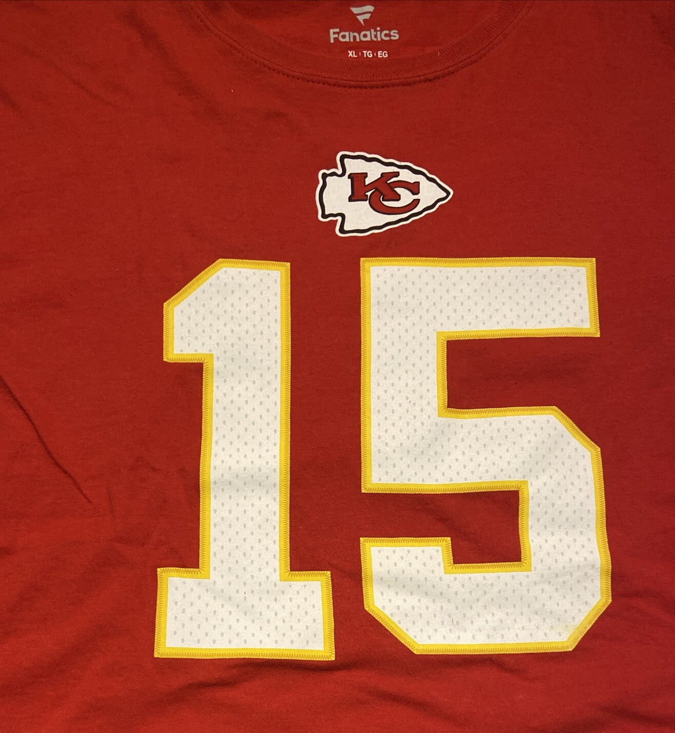 Kansas City Chiefs #12 Patrick Mahomes Mens Unisex x-Large T-shirt by Fanactic