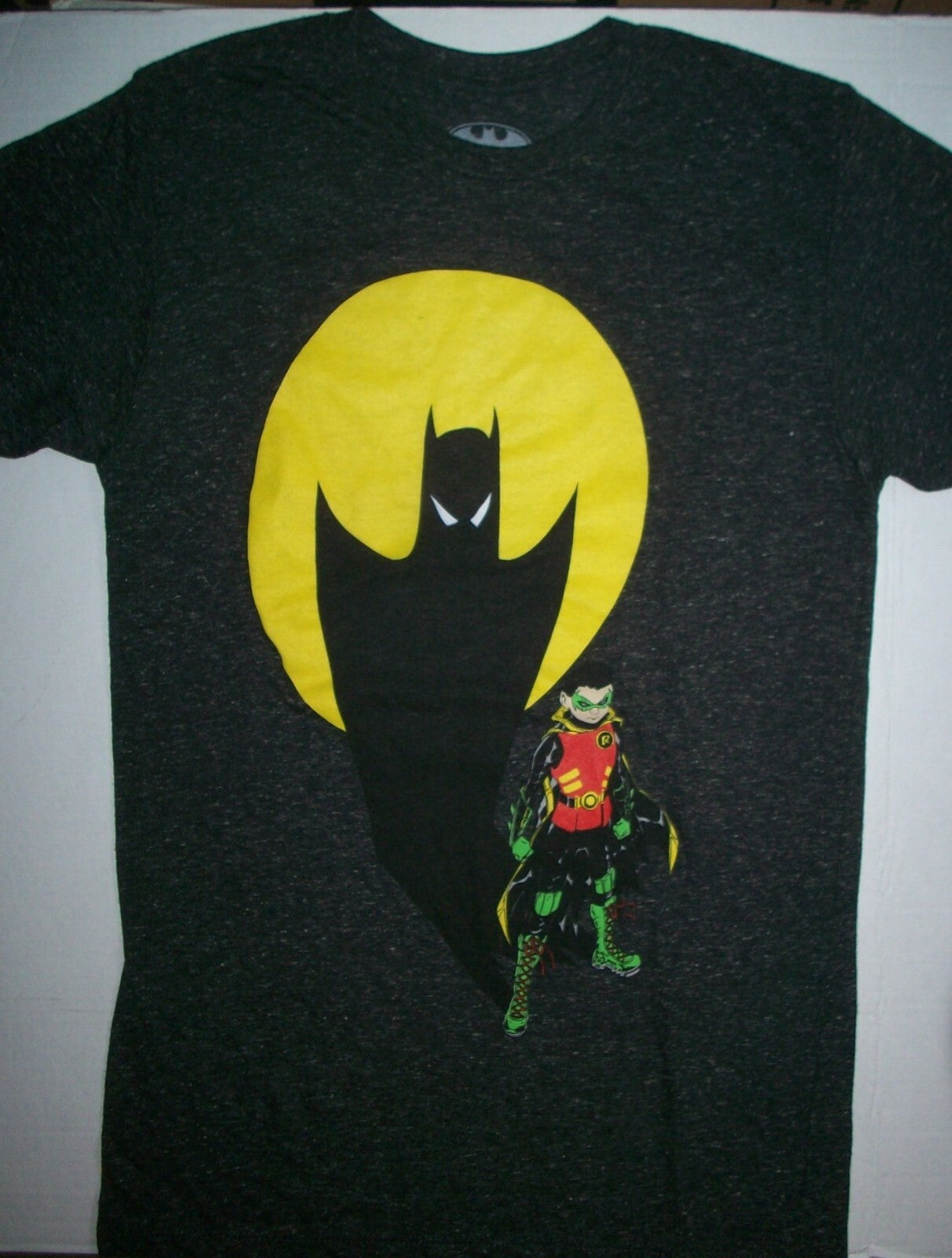 DC Robin Mens Unisex T-shirt - Available Sm, Lg & 2XL