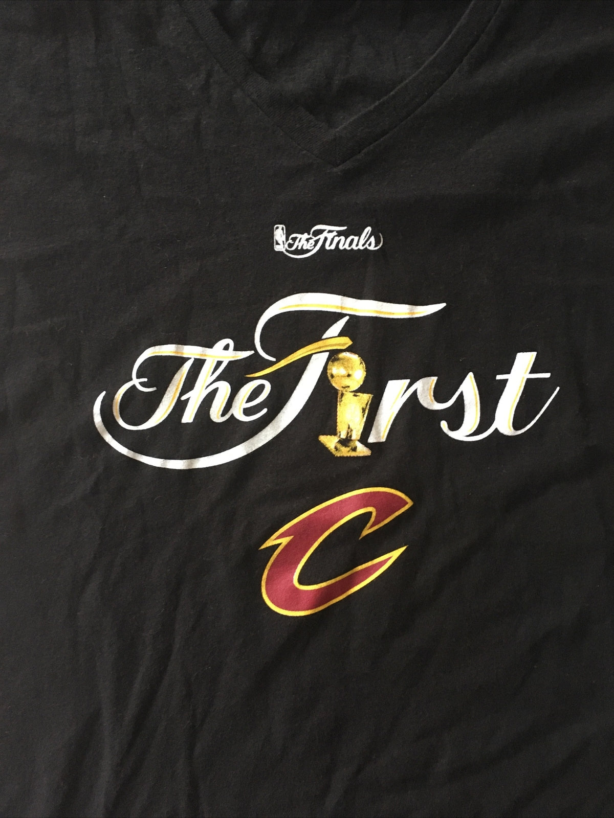 Cleveland Cavaliers "The First NBA Championship" Womens Large T- Shirt -New
