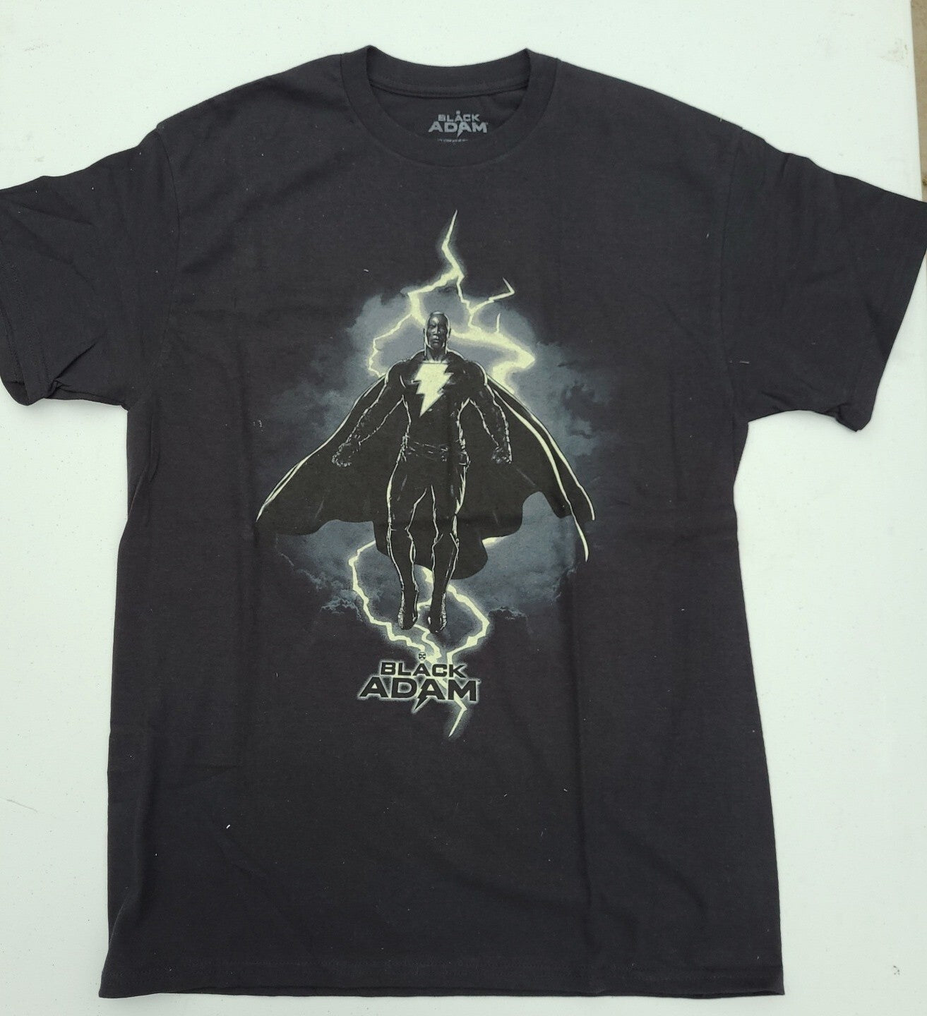 Black Atom “The Rock” Mens Unisex T-Shirt - Available in Sm to xL -new￼