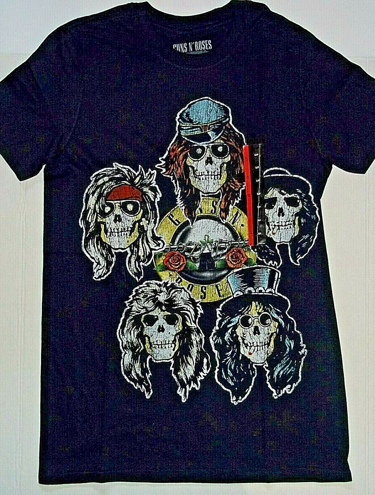 Guns N' Roses  Mens Unisex T-Shirt,  Available in Sm to Lg -new