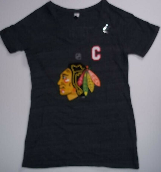 Ladies Large NHL  Chicago Blackhawks Toews V-Neck T-shirt - New