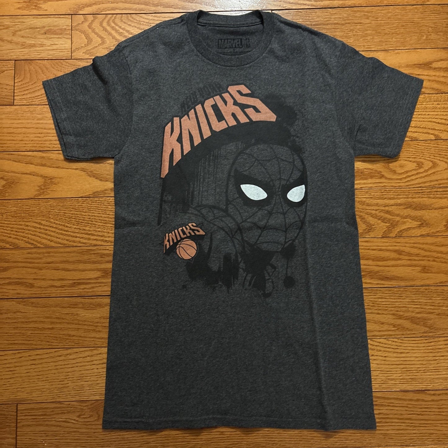 Marvel Comics New York Knicks Men Unisex T-shirt -new- Avalable in sm to 2x -NEW