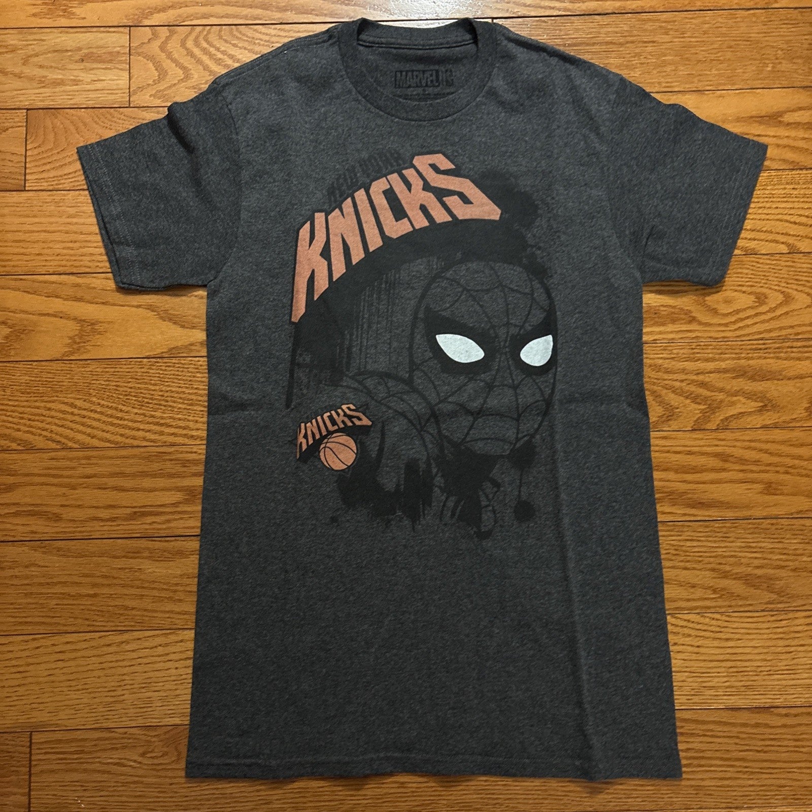 Marvel Comics New York Knicks Men Unisex T-shirt -new- Avalable in sm to 2x -NEW