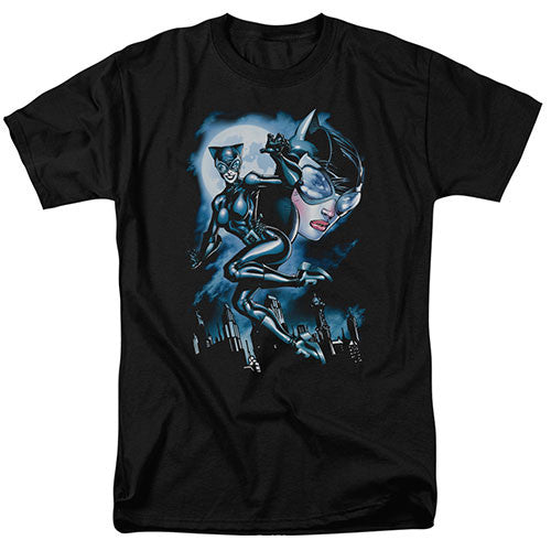 DC Comics Catwoman Moonlight Cat Adult/Unisex Tshirt Size S-2X
100% Cotton High Quality Pre Shrunk Machine Washable Tshirt