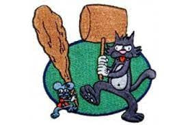 3.5 inches wide.  a new Simpsons "Itchy and Scratchy" embroidered patch. Sew on or iron on. New.

Please note we will always combine shipping on like items.  Any additional patch or pin will ship for 50 cent per item.  Any additional payment will be reimbursed to your Paypal account.  Thank You.