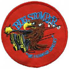 3 1/4" diameter, Aliens Bug Stomper "We Endanger Species" embroidered patch. Sew or iron on. New.

Please note we will always combine shipping on like items.  Any additional patch or pin will ship for 50 cent per item.  Any additional payment will be reimbursed to your Paypal account.  Thank You.