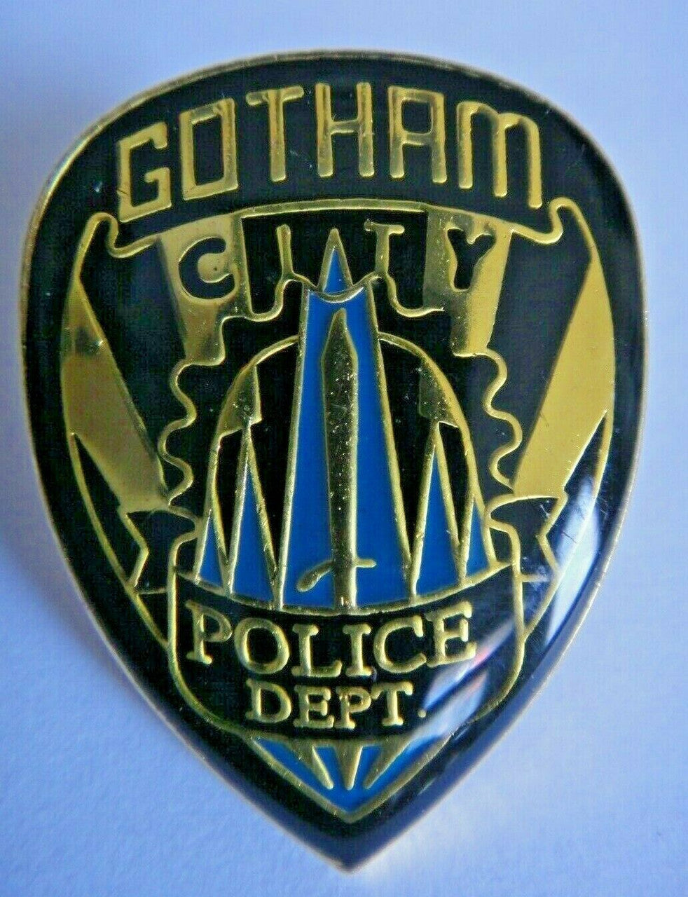 1 1/4" inches tall, Gotham City Police Dept. Logo Enamel Pin with clutch back. New.

Please note we will always combine shipping on like items.  Any additional patch or pin will ship for 50 cent per item.  Any additional payment will be reimbursed to your Paypal account.  Thank You.