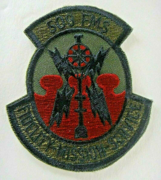 3.5 inches tall,  a new United States Air Force 509 FMS "Fidelity - Mission - Service Logo embroidered patch. Sew on or iron on. New.

Please note we will always combine shipping on like items.  Any additional patch or pin will ship for 50 cent per item.  Any additional payment will be reimbursed to your Paypal account.  Thank You.