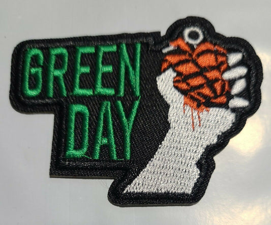 3 inches wide, a new Green Day "American Idiot"  embroidered patch. Sew on or iron on. New.

Please note we will always combine shipping on like items.  Any additional patch or pin will ship for 50 cent per item.  Any additional payment will be reimbursed to your Paypal account.  Thank You.