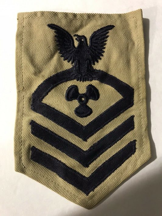 6 inches tall, a well cared for WWII Navy Mate, Chief Petty Officer -CPO- Machinist Mate khaki embroidered twill  patch. Sew on only. New.

Please note we will always combine shipping on like items.  Any additional patch or pin will ship for 50 cent per item.  Any additional payment will be reimbursed to your Paypal account.  Thank You.