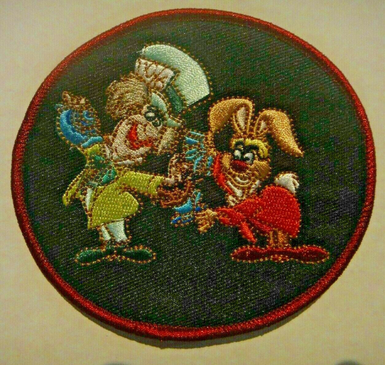 4 inches wide,  a new Disney Alice in Wonderland "Mad Hatter" embroidered patch. Sew on or iron on. New.

Please note we will always combine shipping on like items.  Any additional patch or pin will ship for 50 cent per item.  Any additional payment will be reimbursed to your Paypal account.  Thank You.