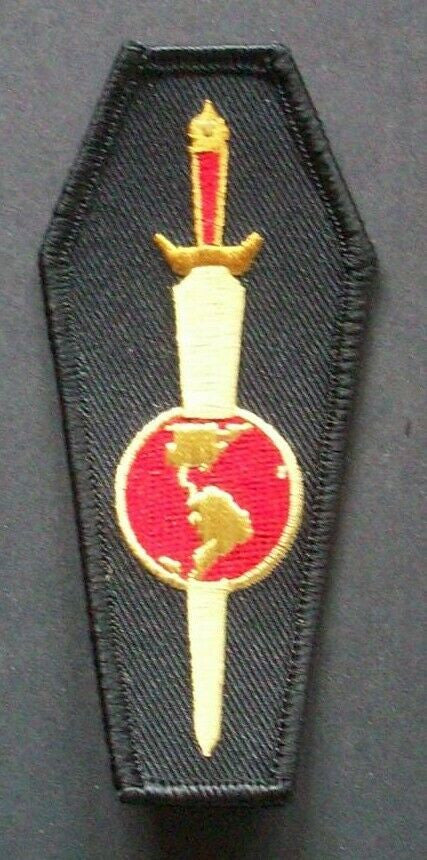 4" long, Star Trek Mirror Universe patch. Sew or iron on. New.

Please note we will always combine shipping on like items.  Any additional patch or pin will ship for 50 cent per item.  Any additional payment will be reimbursed to your Paypal account.  Thank You.