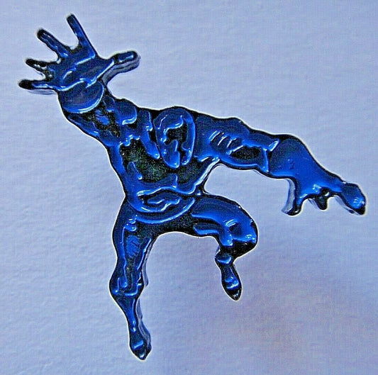 1.25 inch wide, a new on card Marvel Comics Black Panther "Action Pose" Metal Cloisonne Pin with clutch back. 

Please note we will always combine shipping on like items.  Any additional patch or pin will ship for 50 cent per item.  Any additional payment will be reimbursed to your Paypal account.  Thank You.