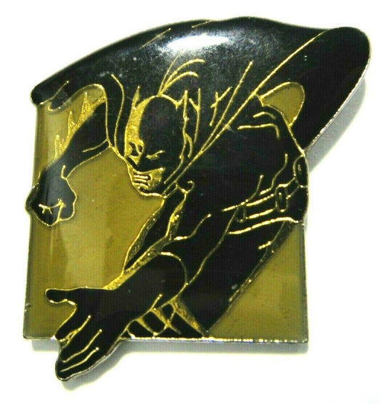 1.25 inches tall,  Batman "Jumps into the Action" Enamel Lapel Pin with clutch back. New.

Please note we will always combine shipping on like items.  Any additional patch or pin will ship for 50 cent per item.  Any additional payment will be reimbursed to your Paypal account.  Thank You.