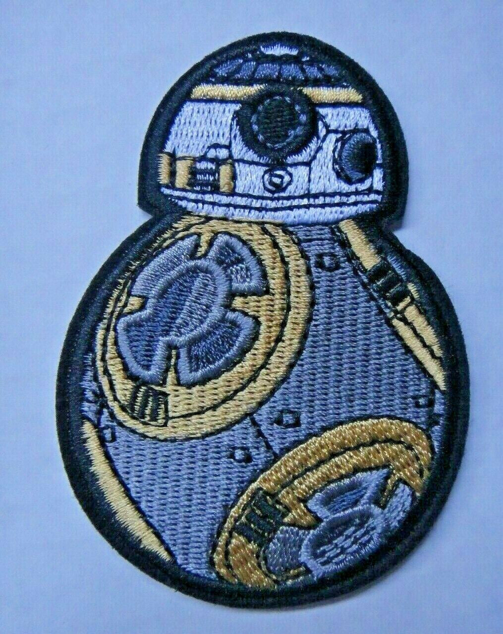 3.5 inches tall, BB8 embroidered patch. Sew on or iron on. New.

Please note we will always combine shipping on like items. Any additional patch or pin will ship for 50 cent per item. Any additional payment will be reimbursed to your Paypal account. Thank You.