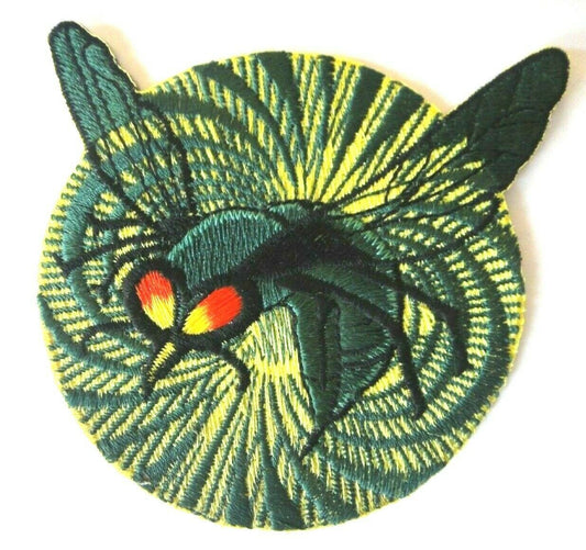 3 3/4 inches wide, a new Green Hornet TV Series "Classic Hornet Logo" embroidered patch. Sew on or iron on. New.

Please note we will always combine shipping on like items.  Any additional patch or pin will ship for 50 cent per item.  Any additional payment will be reimbursed to your Paypal account.  Thank You.