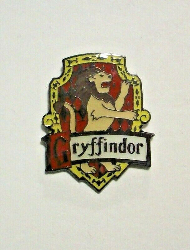 1 1/4" inches tall, a new Harry Potter Gryffindor logo enamel pin with clutch back. New.

Please note we will always combine shipping on like items.  Any additional patch or pin will ship for 50 cent per item.  Any additional payment will be reimbursed to your Paypal account.  Thank You.