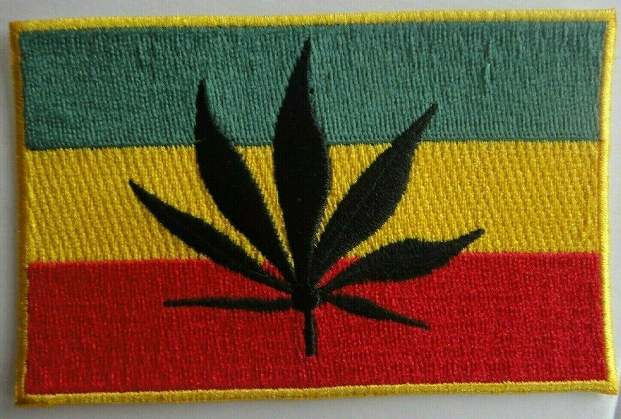 4 inches wide, a new African Marijuana Flag embroidered patch. Sew on or iron on. New. 

Please note we will always combine shipping on like items.  Any additional patch or pin will ship for 50 cent per item.  Any additional payment will be reimbursed to your Paypal account.  Thank You.