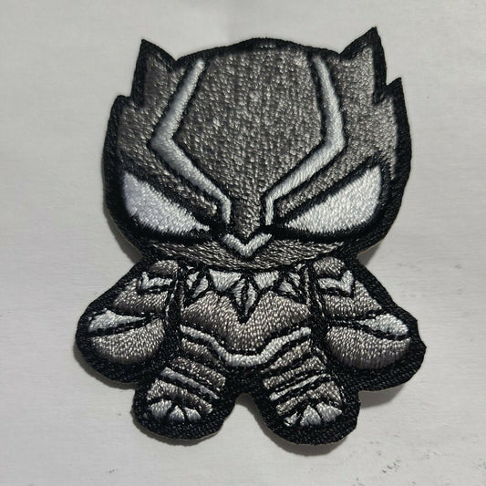 2 1/4 inches wide,  a new Marvel Black Panther "Chibi" embroidered patch. Sew on or iron on. New.

Please note we will always combine shipping on like items.  Any additional patch or pin will ship for 50 cent per item.  Any additional payment will be reimbursed to your Paypal account.  Thank You.