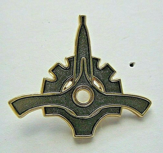 1.25 inches tall, Star Wars Galactic Senate Symbol Die-cut enamel pin with clutch back. New.

Please note we will always combine shipping on like items.  Any additional patch or pin will ship for 50 cent per item.  Any additional payment will be reimbursed to your Paypal account.  Thank You.