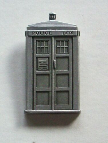 1 1/2 inches high, Doctor Who Tardis pewter metal pin with clutch back. New.

Please note we will always combine shipping on like items.  Any additional patch or pin will ship for 50 cent per item.  Any additional payment will be reimbursed to your Paypal account.  Thank You.