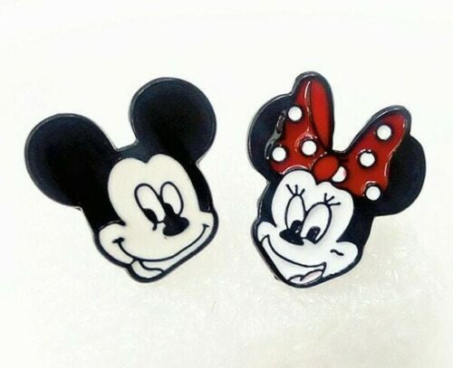 1/2 inches tall, a new Mickey Mouse & Minnie Mouse "Character" stud earrings with a single post backing. New.

Please note we will always combine shipping on like items.  Any additional patch or pin will ship for 50 cent per item.  Any additional payment will be reimbursed to your Paypal account.  Thank You.