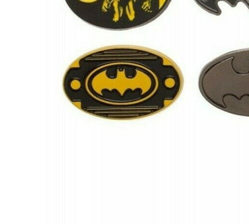1.25 inches wide,  a new Batman Dark Knight Logo Enamel Lapel Pin with clutch back. New.

Please note we will always combine shipping on like items.  Any additional patch or pin will ship for 50 cent per item.  Any additional payment will be reimbursed to your Paypal account.  Thank You.