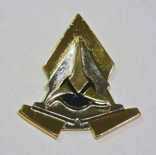 Star Trek: The Next Generation Klingon Empire Communicator Cast Metal Pin -new