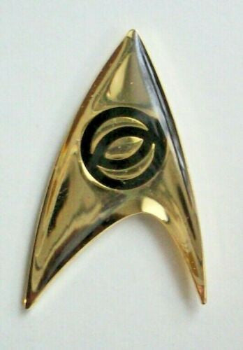 1 1/2 inch high, Star Trek Original Series Science logo enamel pin with clutch back. This is similar to that worn by Spock and DR McCoy.  New.

Please note we will always combine shipping on like items.  Any additional patch or pin will ship for 75 cent per item.  Any additional payment will be reimbursed to your Paypal account.  Thank You.